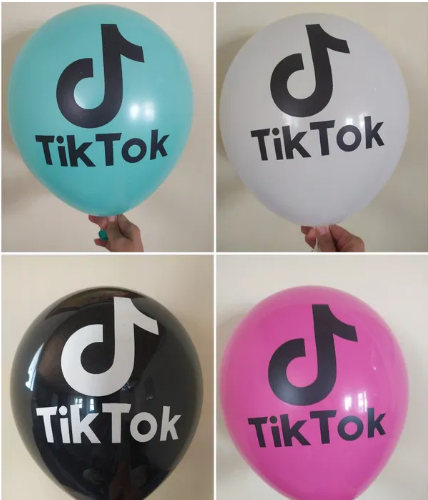 Воздушный шар с рисунком “Tik-tok”